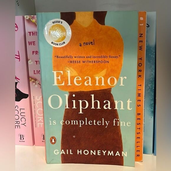 Eleanor Oliphant is Completely Fine by Gail Honeyman - Picture 1 of 4